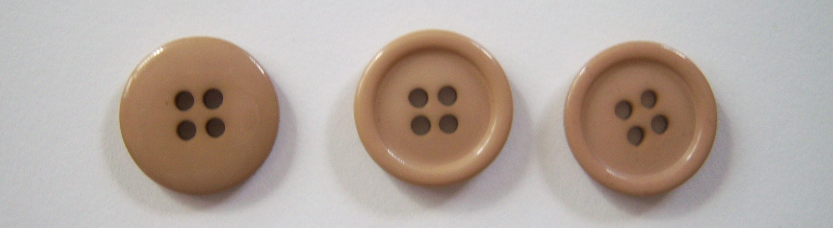 Dogwood 3/4" Button