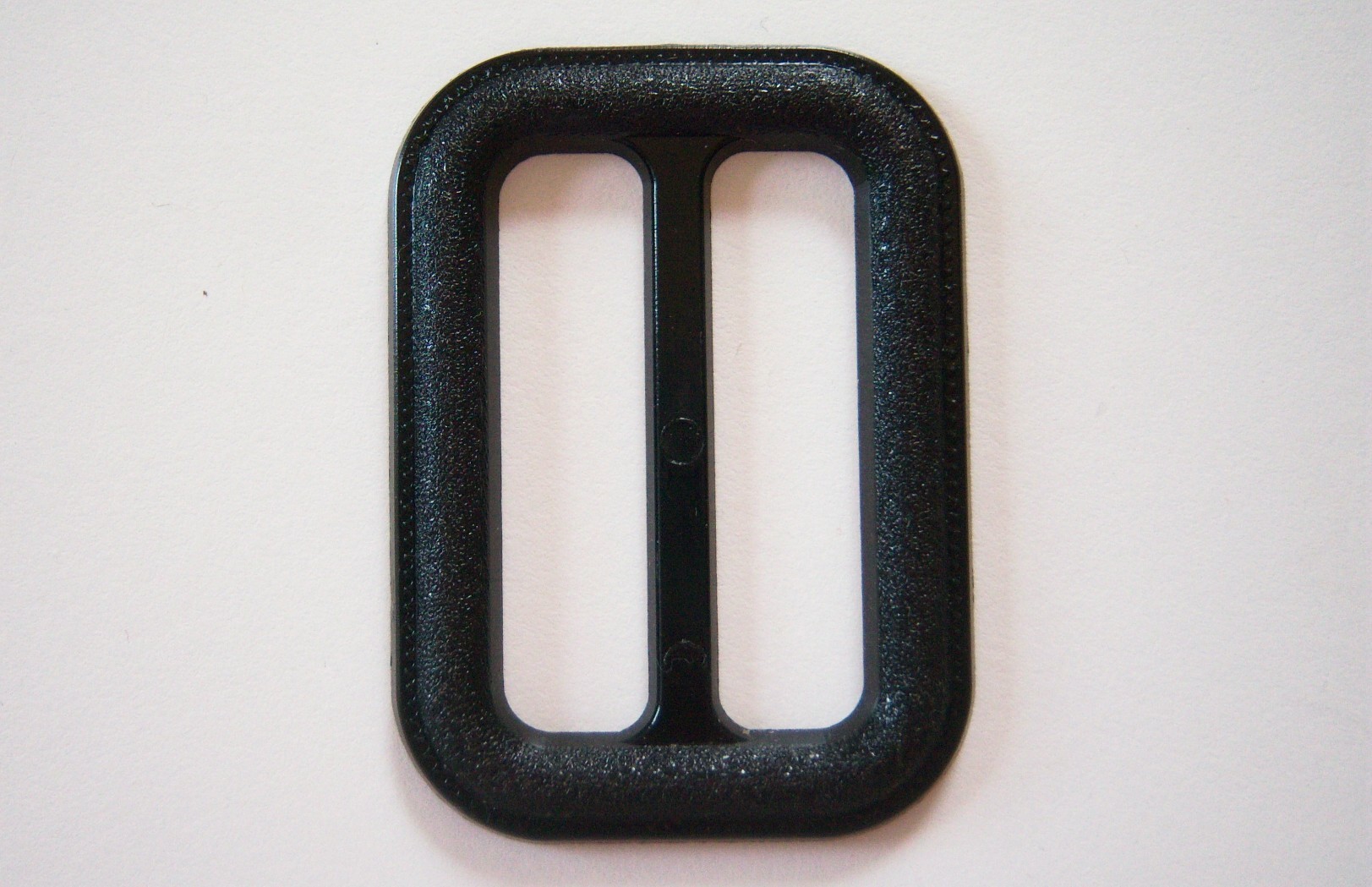 Black 1 3/4" x 2 3/8" Plastic Buckle