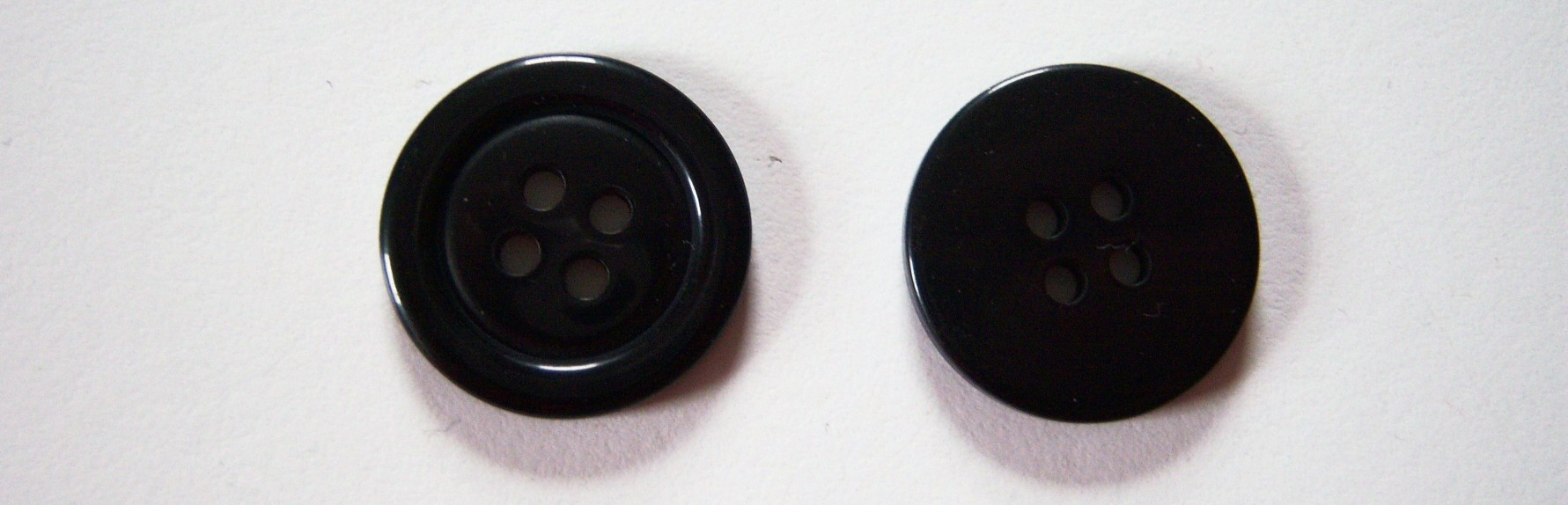 Black 9/16" Poly Button