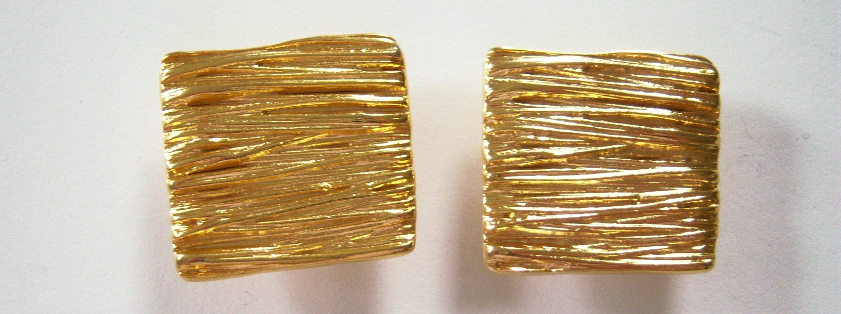 18kt. Gold Metal 1 1/8" 2 Button Set