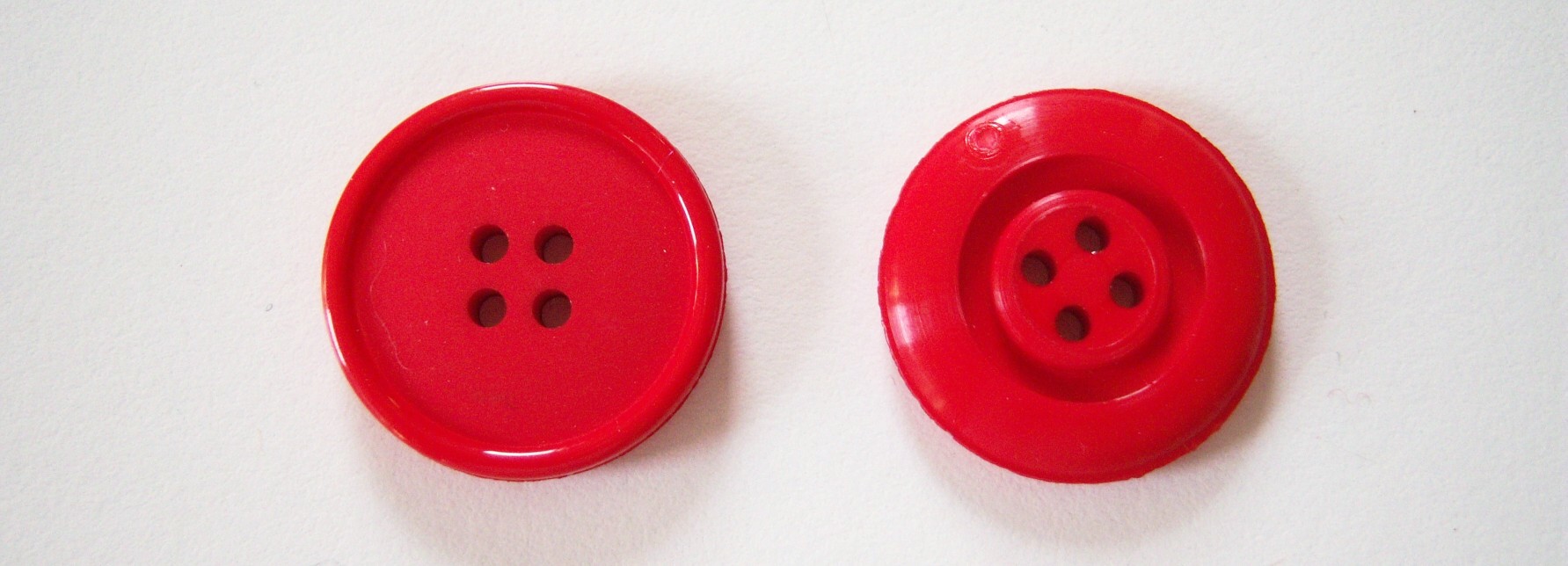 Lipstick Red 7/8" Button