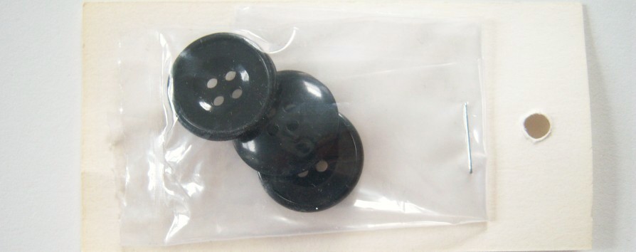 Black 3/4" Three Buttons