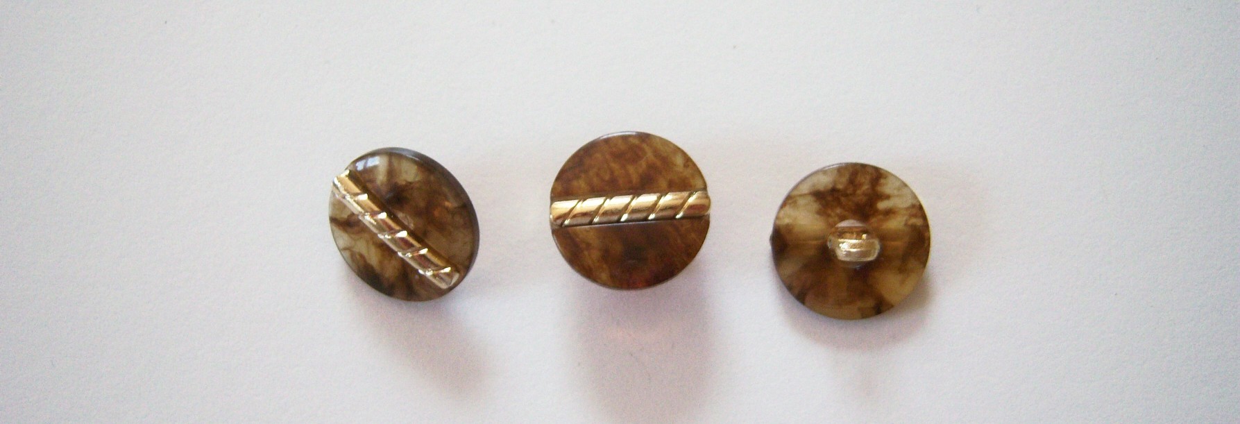 Maple/Gold 5/8" Poly Button