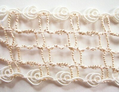 Gold/Nat. White Rosebraid