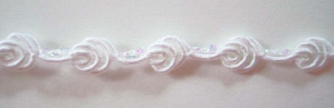 White/Iridescent Rose Bud Braid