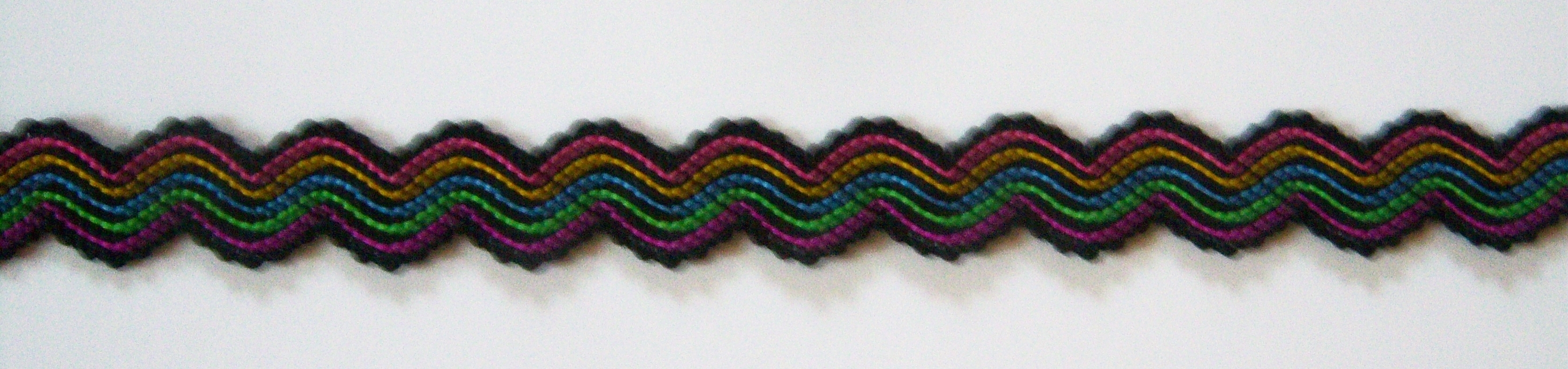 Black Multi 1/2" Wavy Elastic