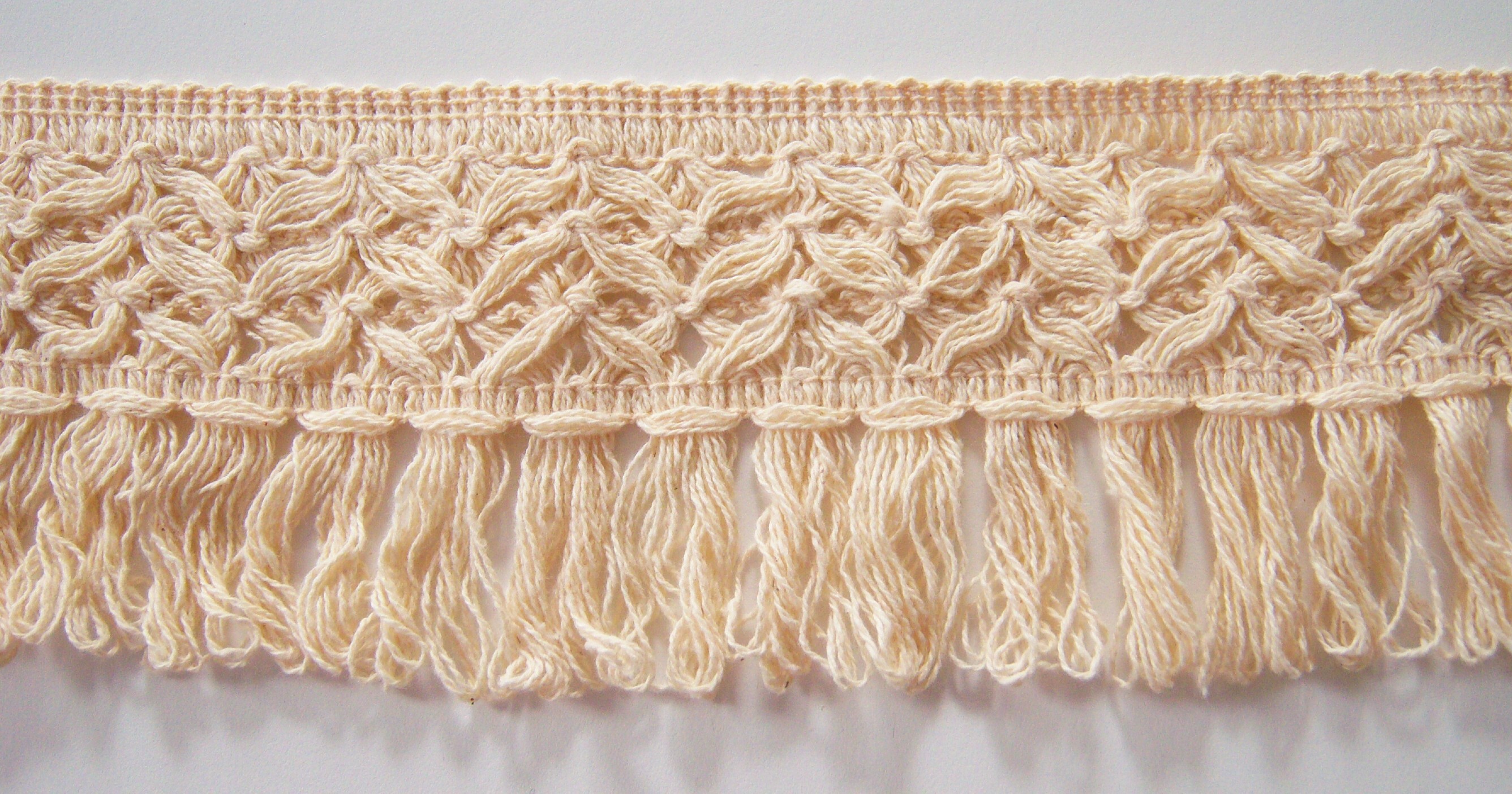 Ecru 3 1/2" Fringe Sewing Trim