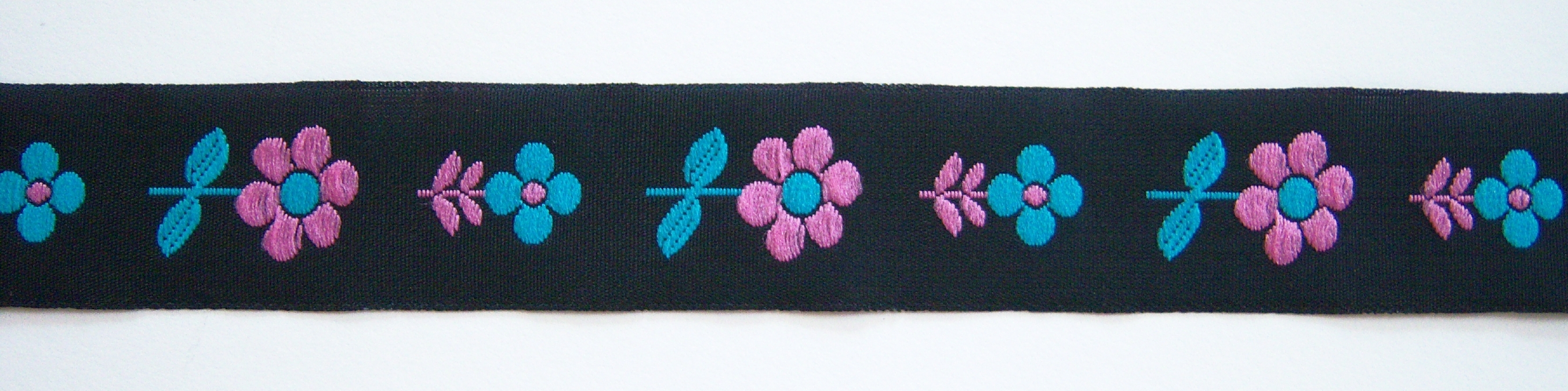 Black/Aqua/Pink Jacquard