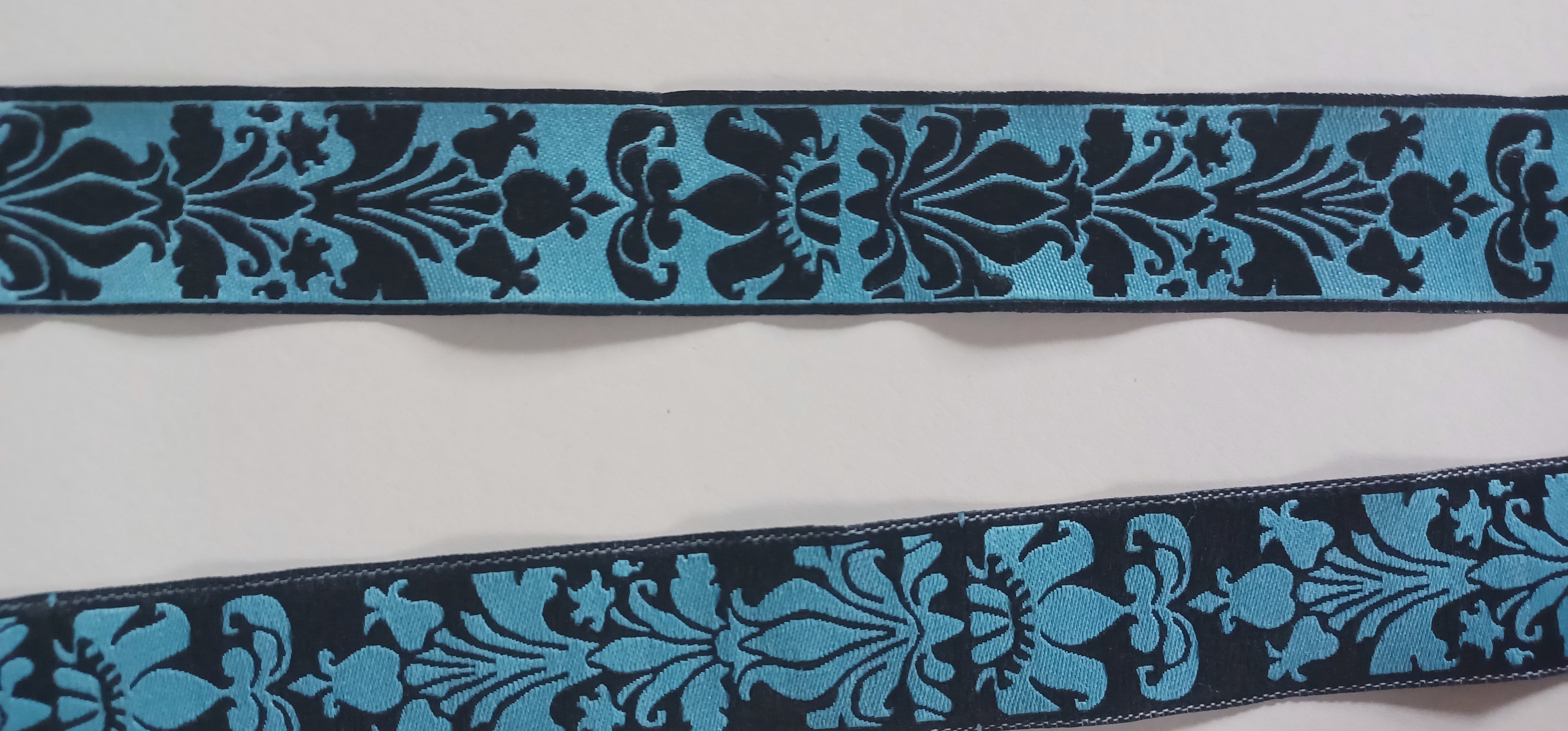 Turquoise/Black Motif 15/16" Jacquard