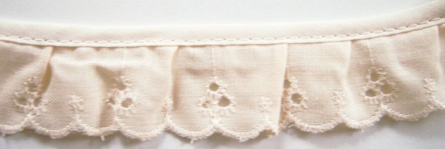 Ecru 1 1/4" Ruffled Eyelet