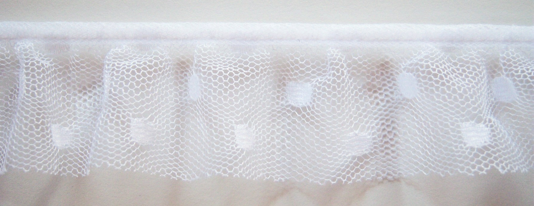 White 1 1/2" Ruffled Lace