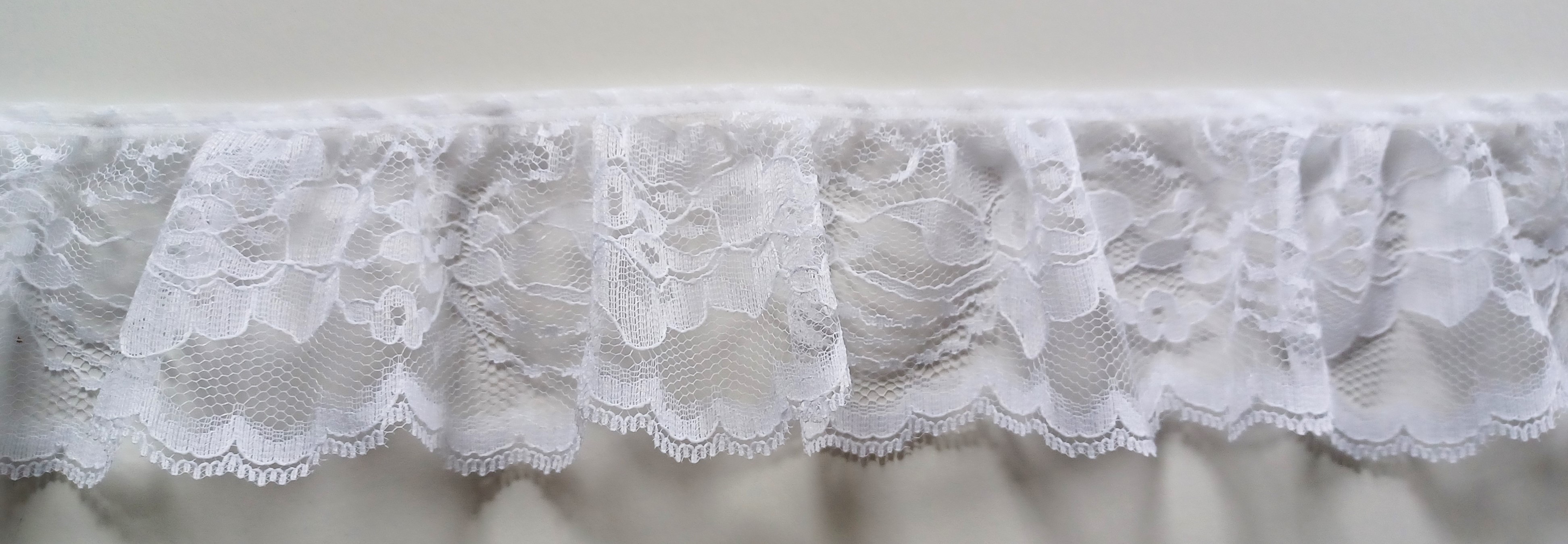 White 3" Ruffled Lace