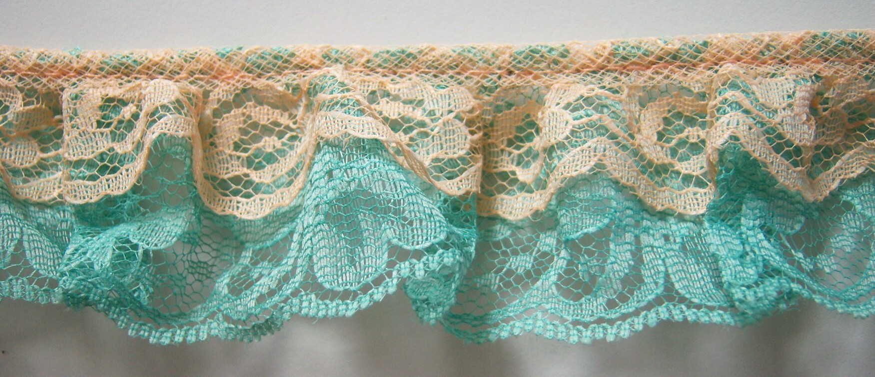 Peach/Seafoam Double Gathered Lace