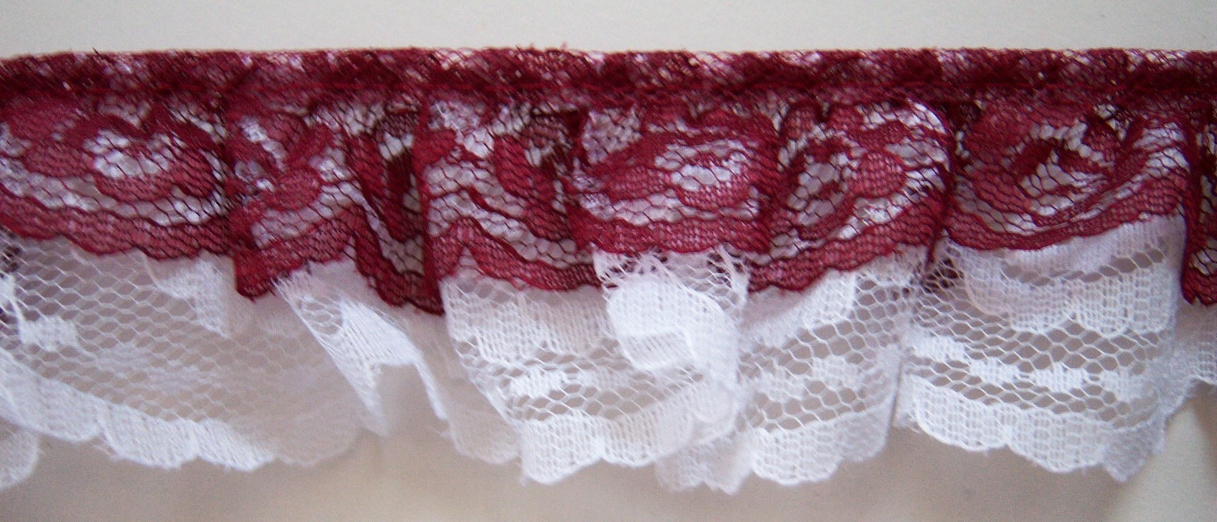 Wine/White Double Gathered Lace