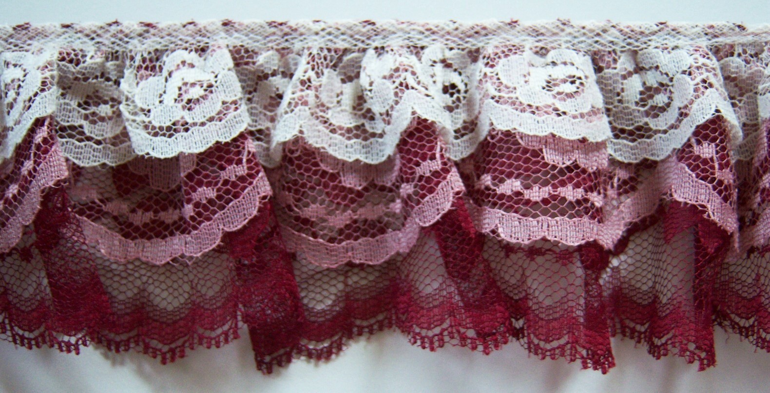 Eggshell/Dusty Rose/Wine Triple Lace