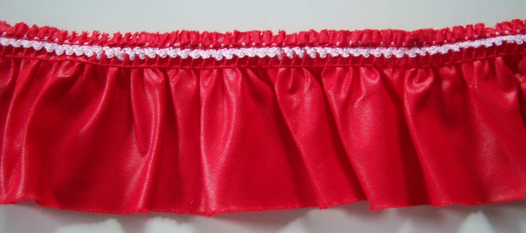 Scarlet/White Ruffled Lace