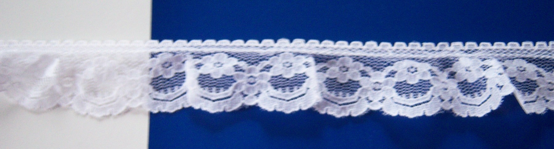 White 1 1/4" Ruffled Lace