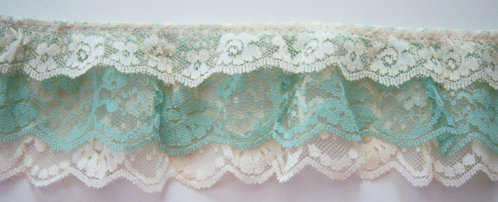 Ivory/Celadon/Ivory Triple Lace