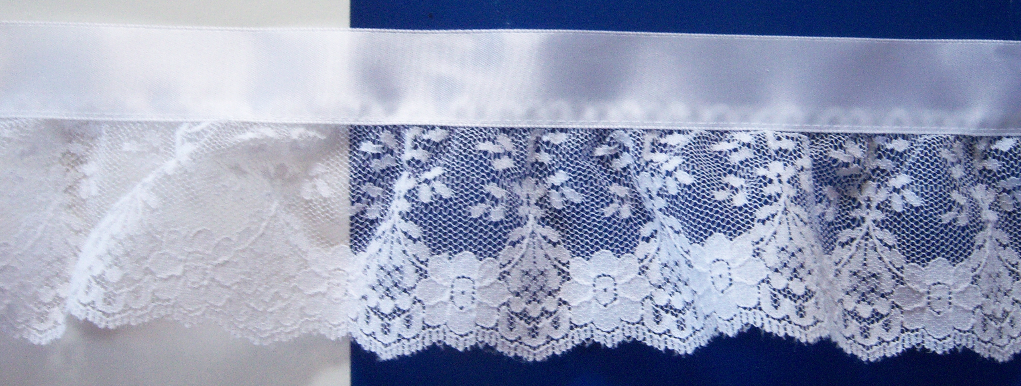 White Satin/White Ruffled 3" Lace