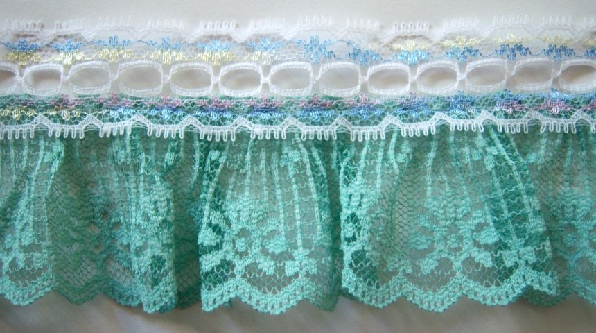 White/Seafoam Ruffled 2 1/2" Lace