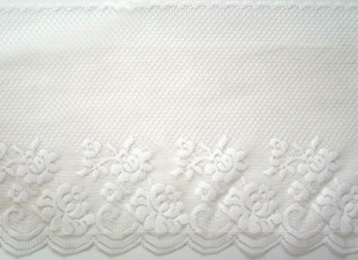 Light Ivory 7 5/8" Tricot Lined Lace