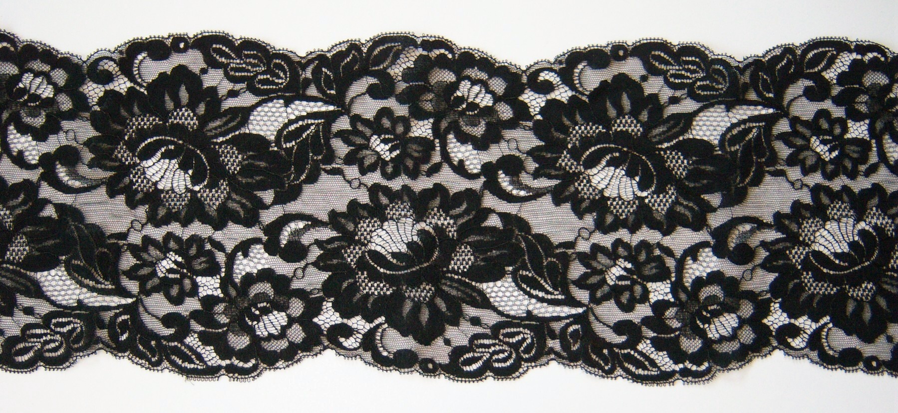 Black Nylon 7 3/4" Lace