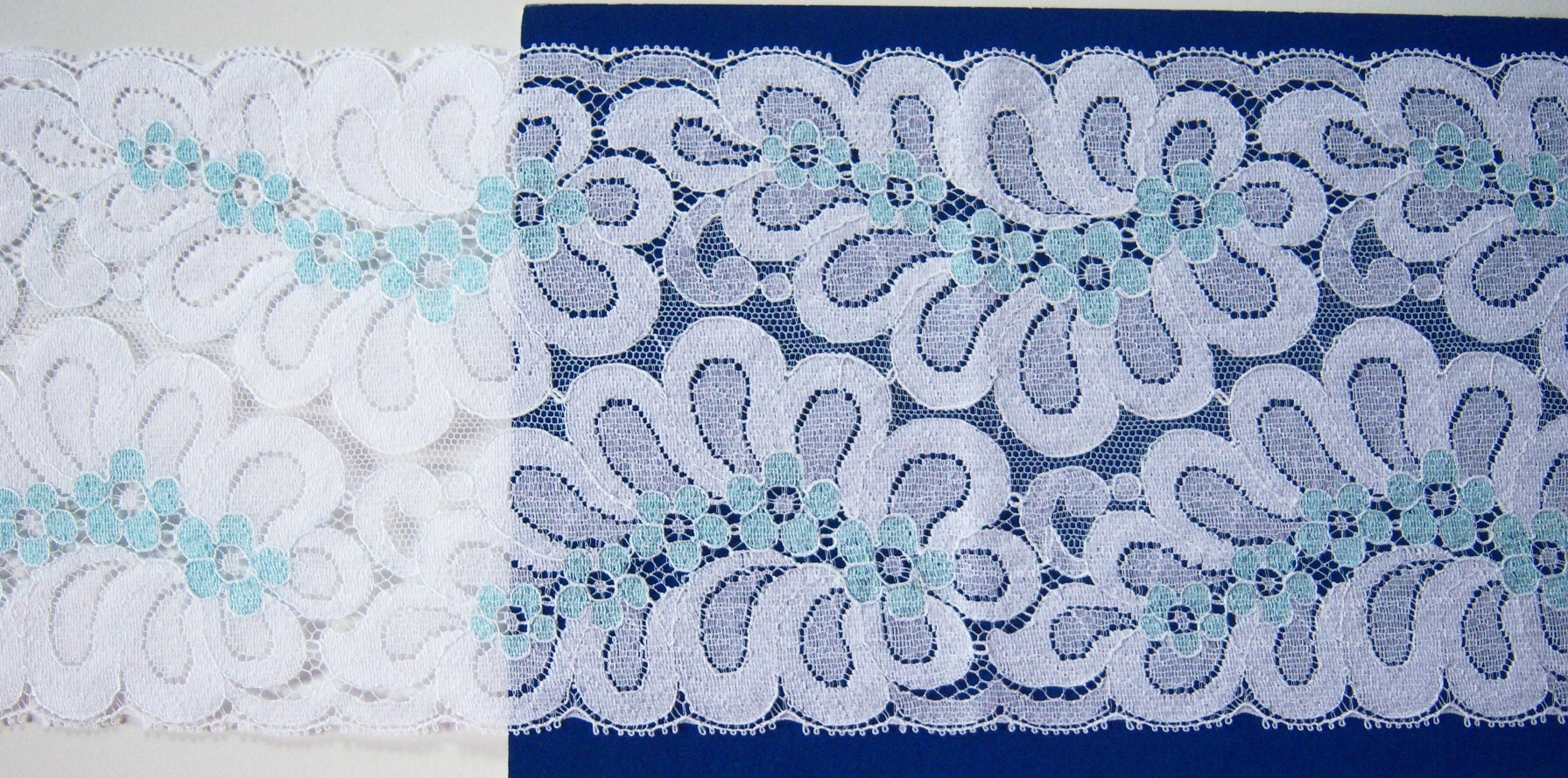 White/Aqua Nylon 5 1/2" Lace