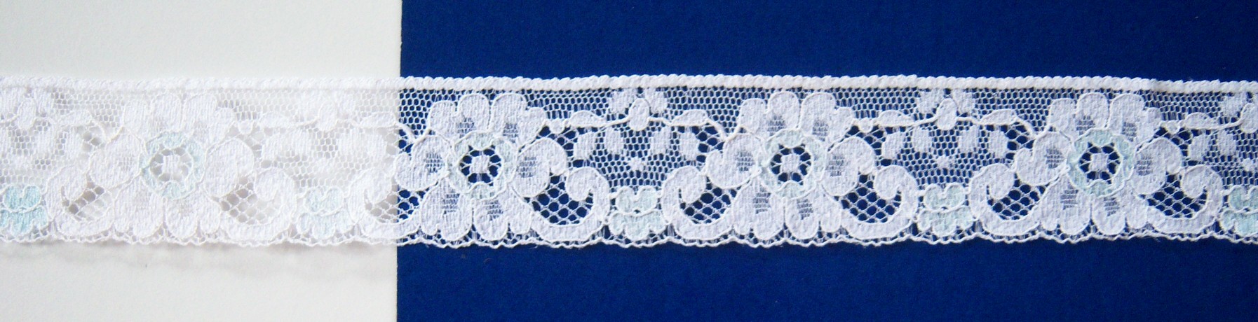 White/Breezy 1 3/8" Lace