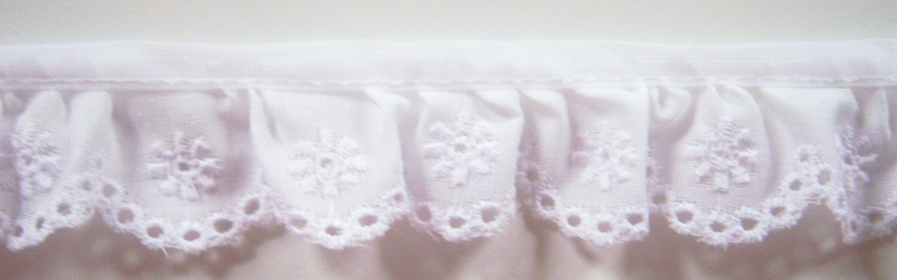 White 1 1/8" Gathered Eyelet