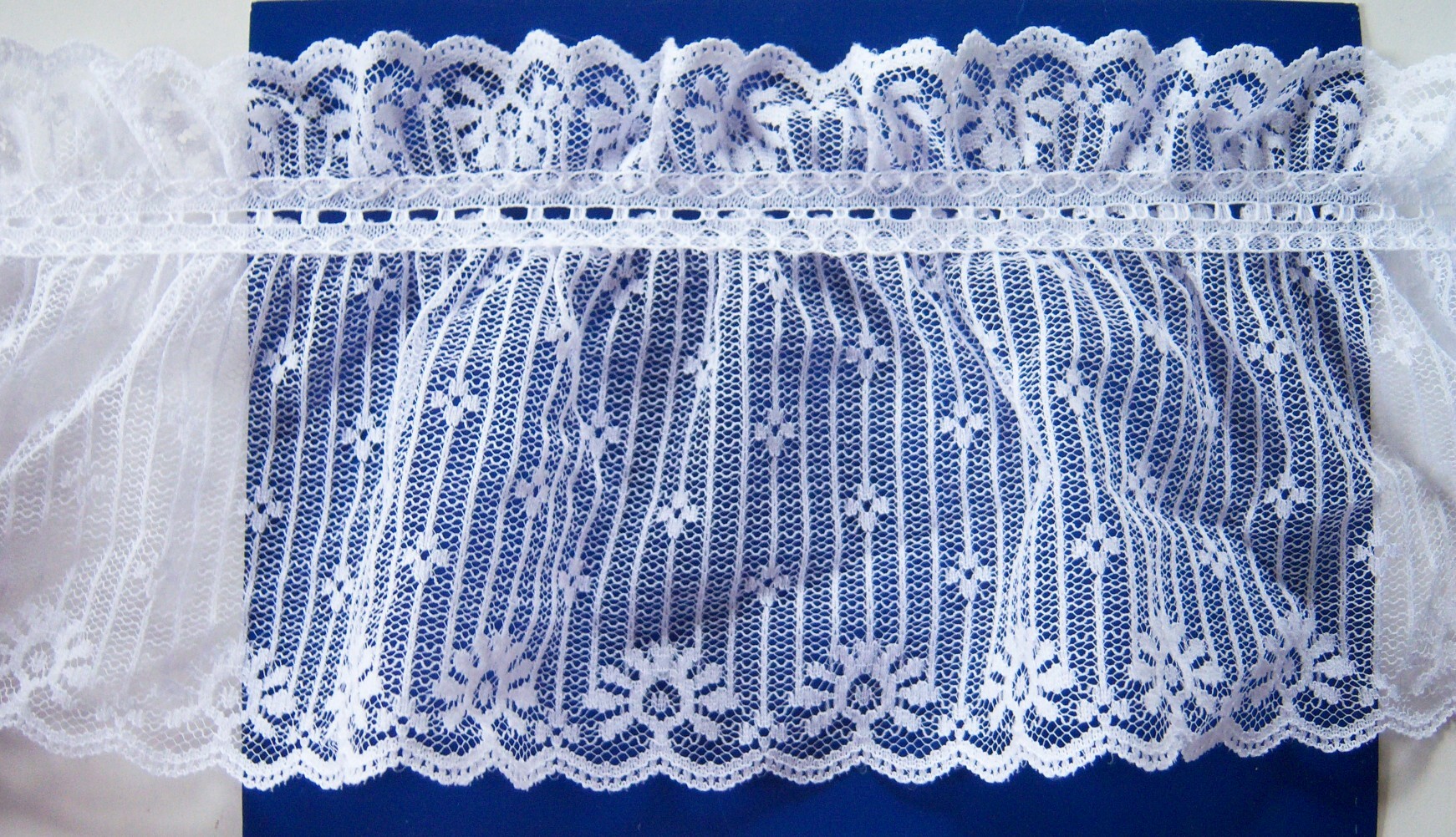 White 5 1/4" Gathered Lace