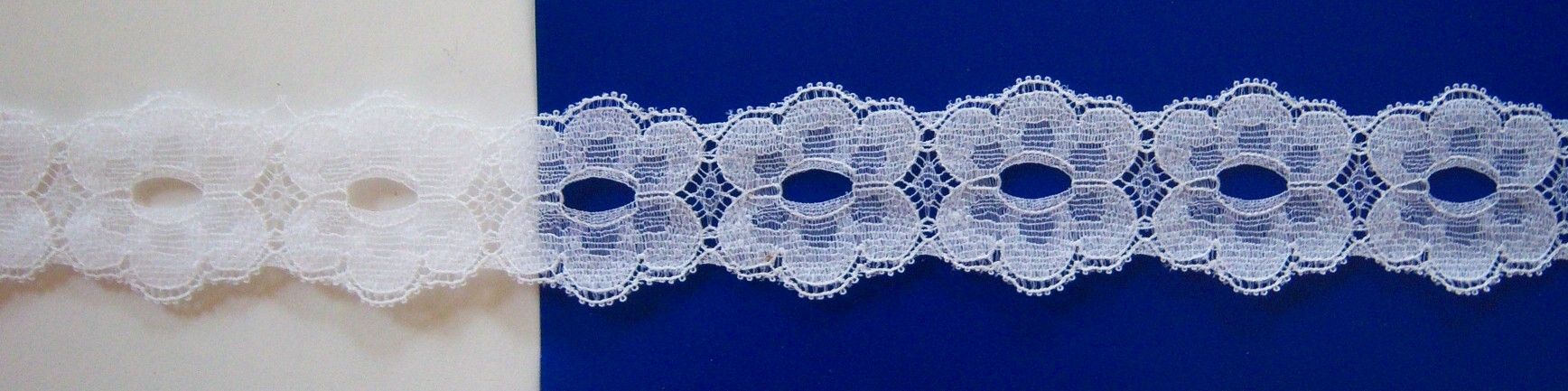 Star White Nylon 1 1/4" Lace