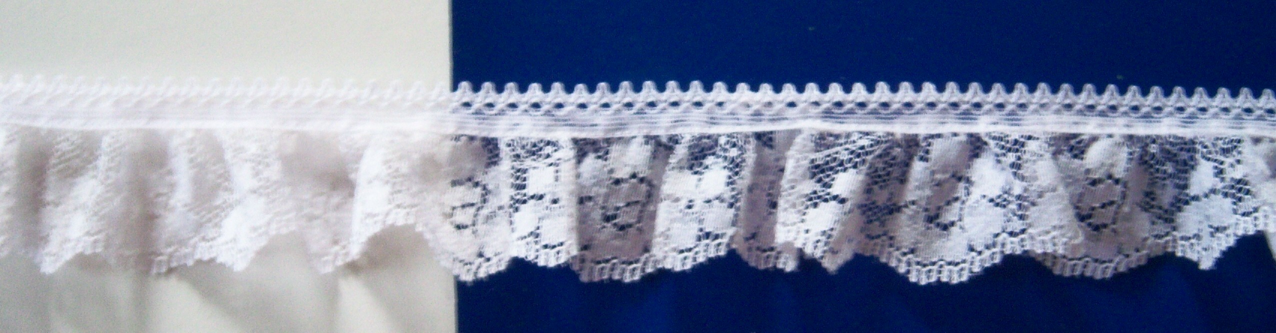 White 1 1/4" Gathered Lace