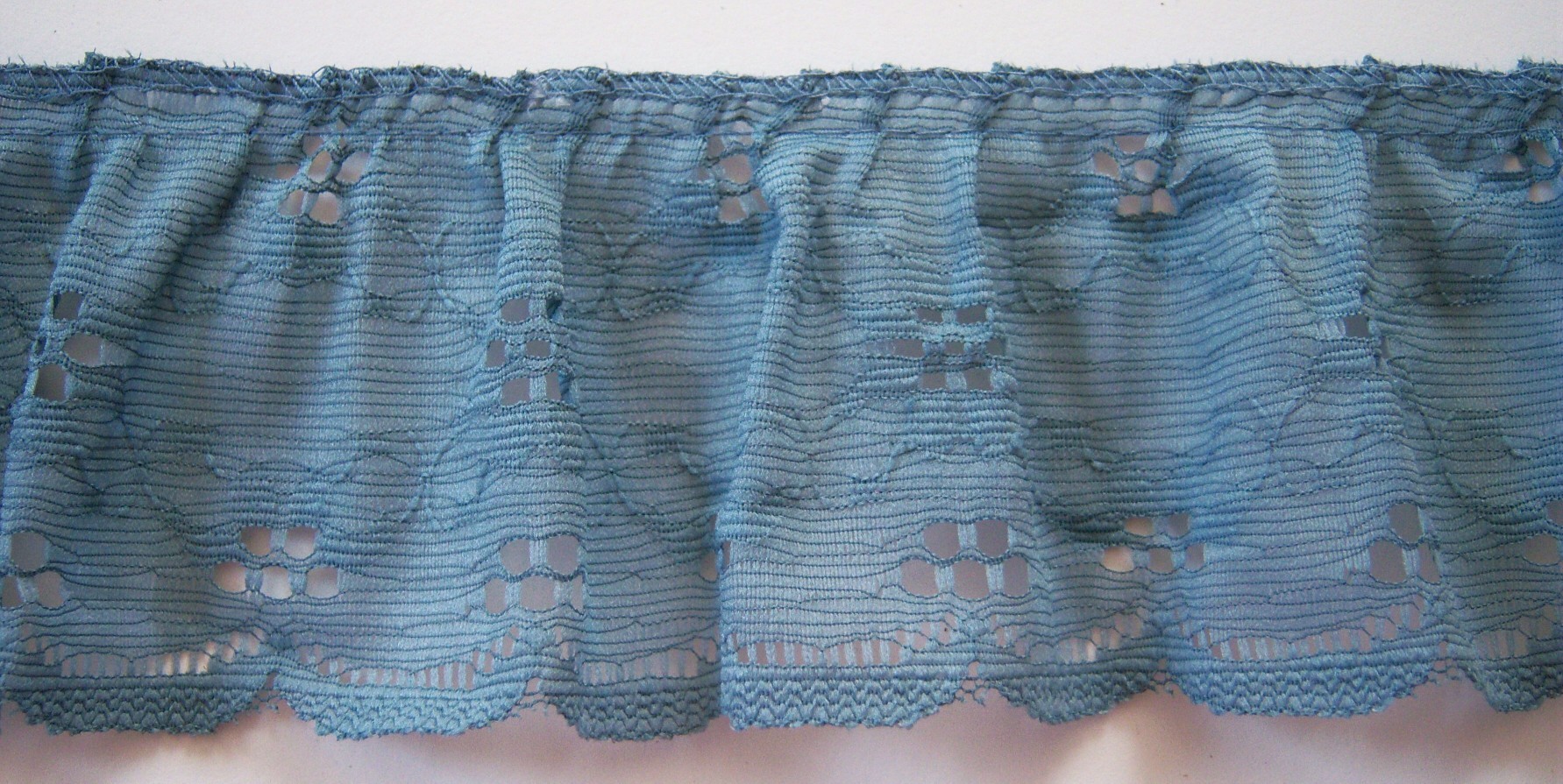 Wmsbrg Blue 2 7/8" Ruffled Lace