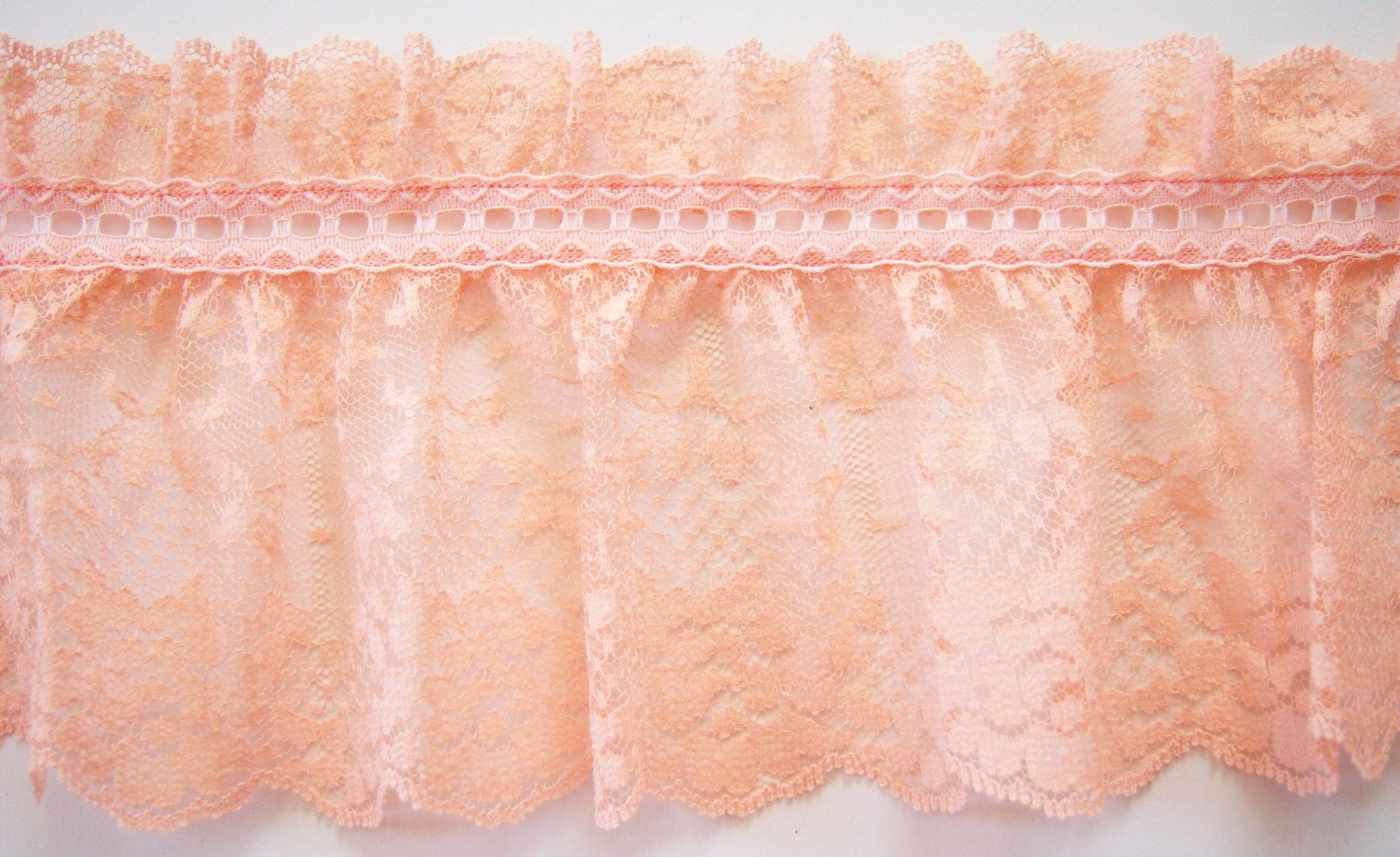 Peach 4 3/4" Ruffled Lace