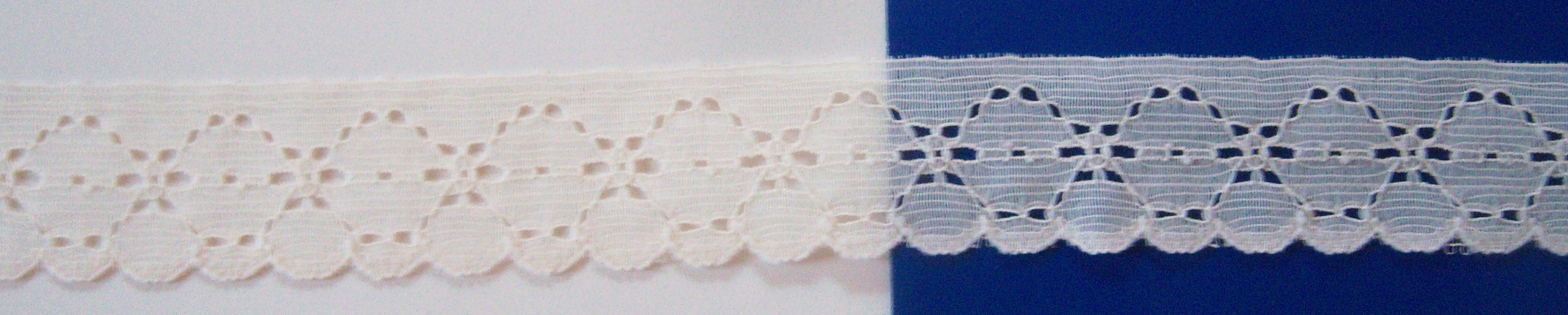 Candlelight 1 1/4" Lace