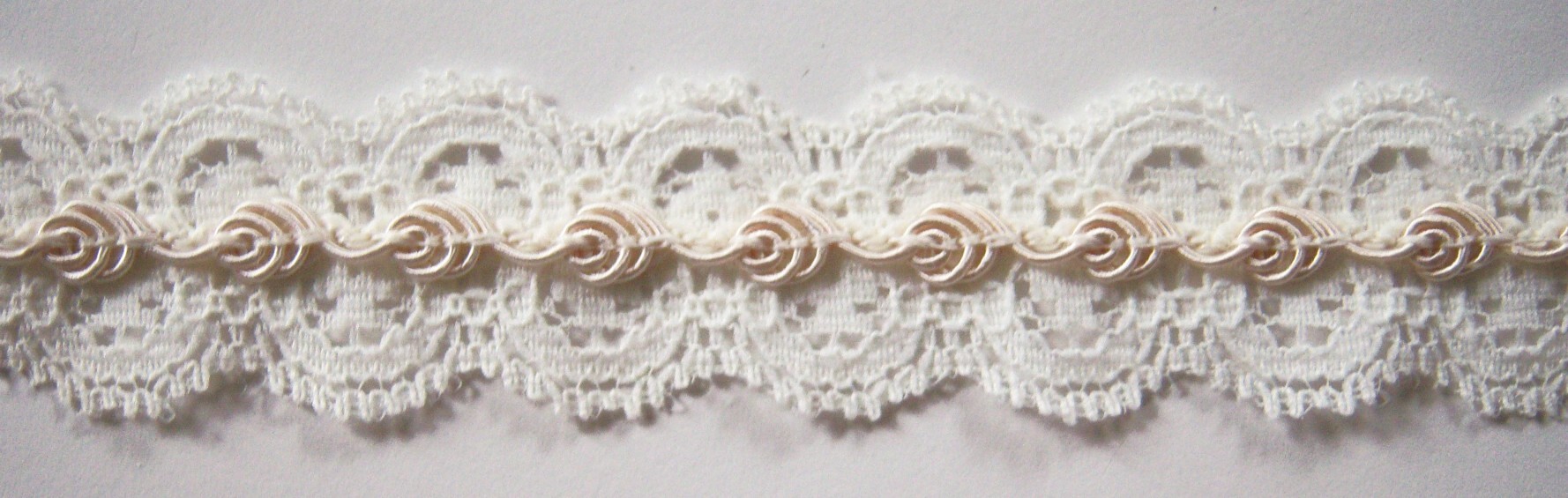 Candlelight Lace/Beige Rosebraid