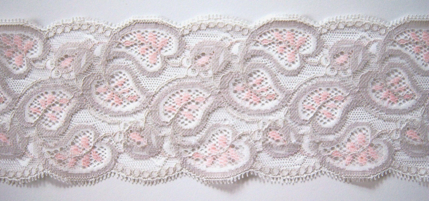 Raval Silver/Peach 3 1/2" Lace