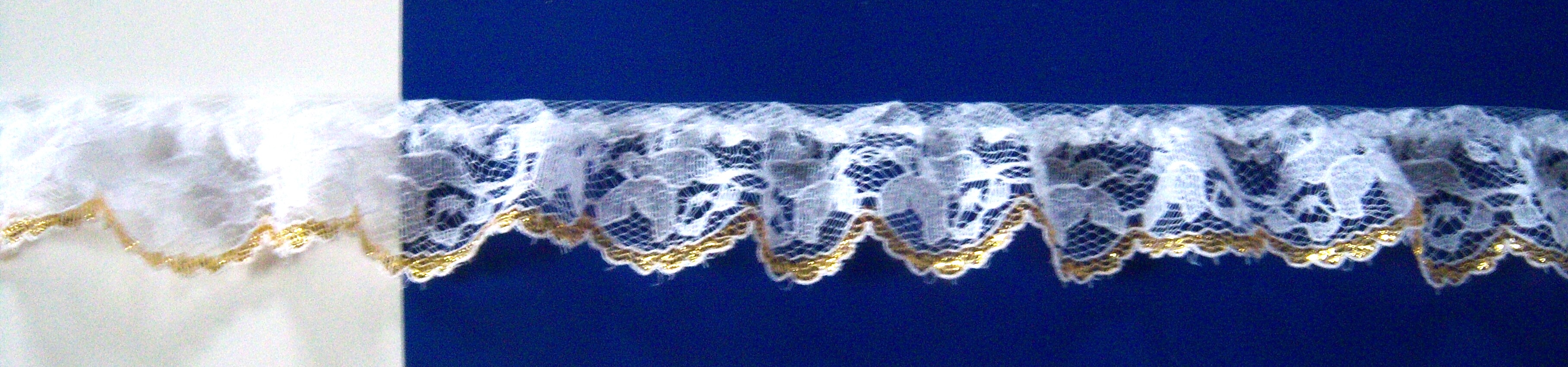 White/Gold 1 1/8" Gathered Lace