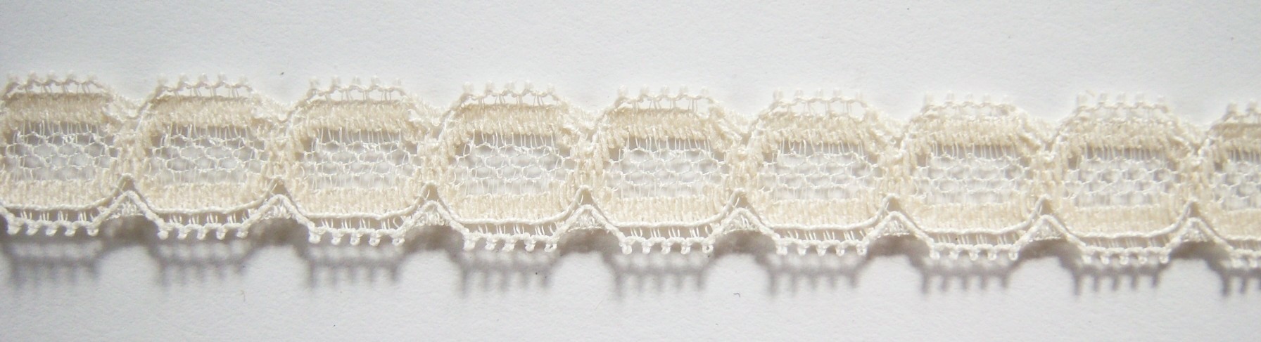 Light Ivory 9/16" Nylon Lace