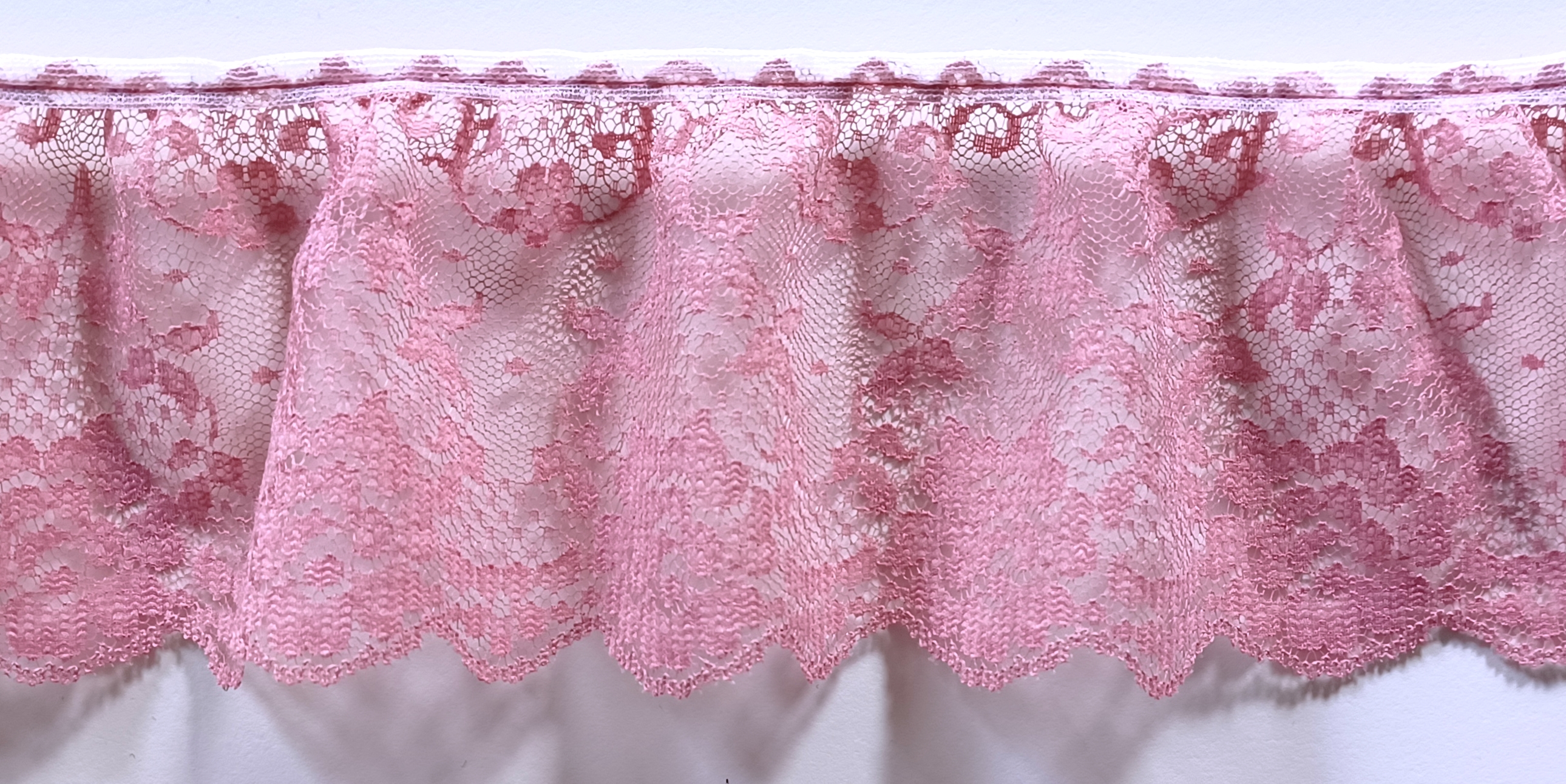 Dusty Rose 3 1/2" Ruffled Lace