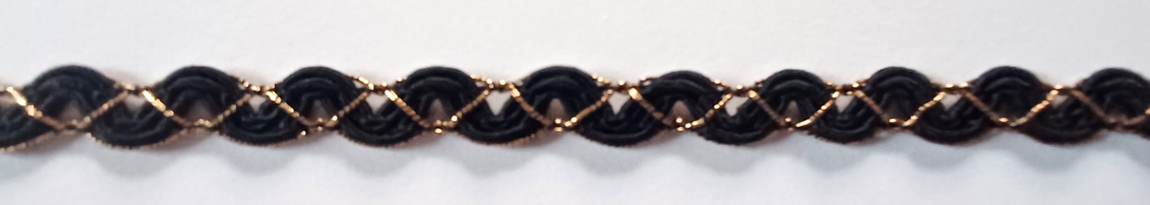 Black/Gold 7/16" Wavy Polypro