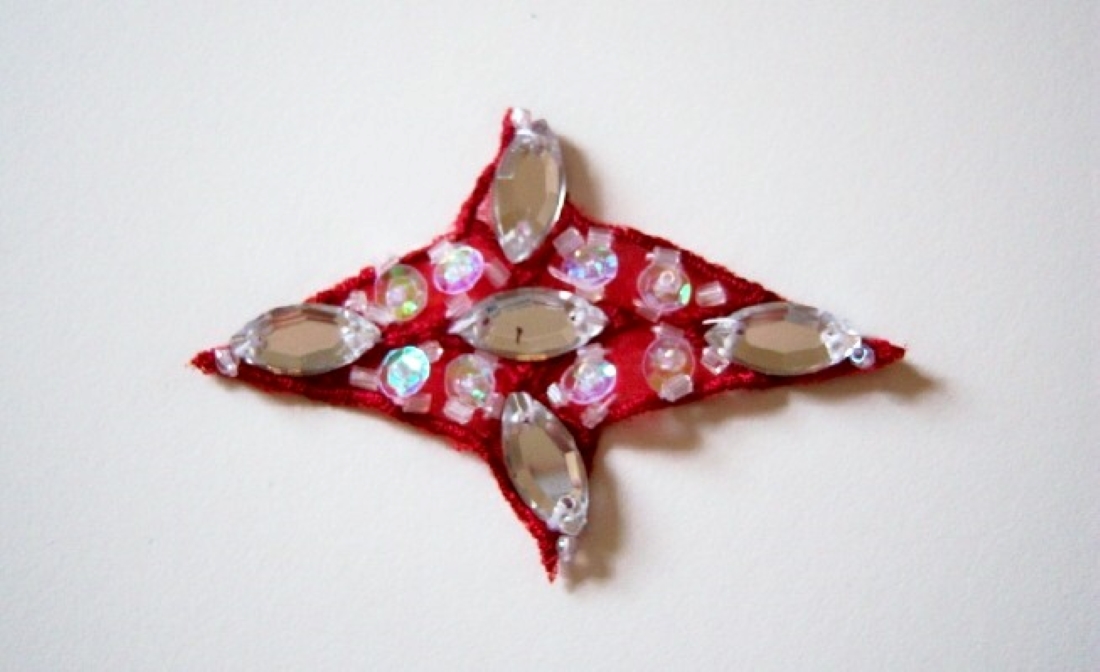 Red Organza/Clear Bead 2 3/4" Applique