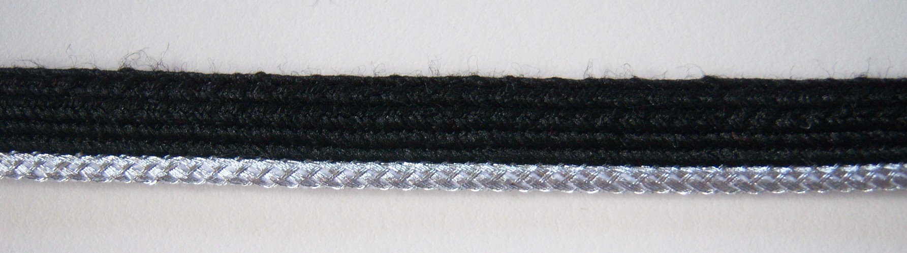 Black/Silver 1/8" Piping