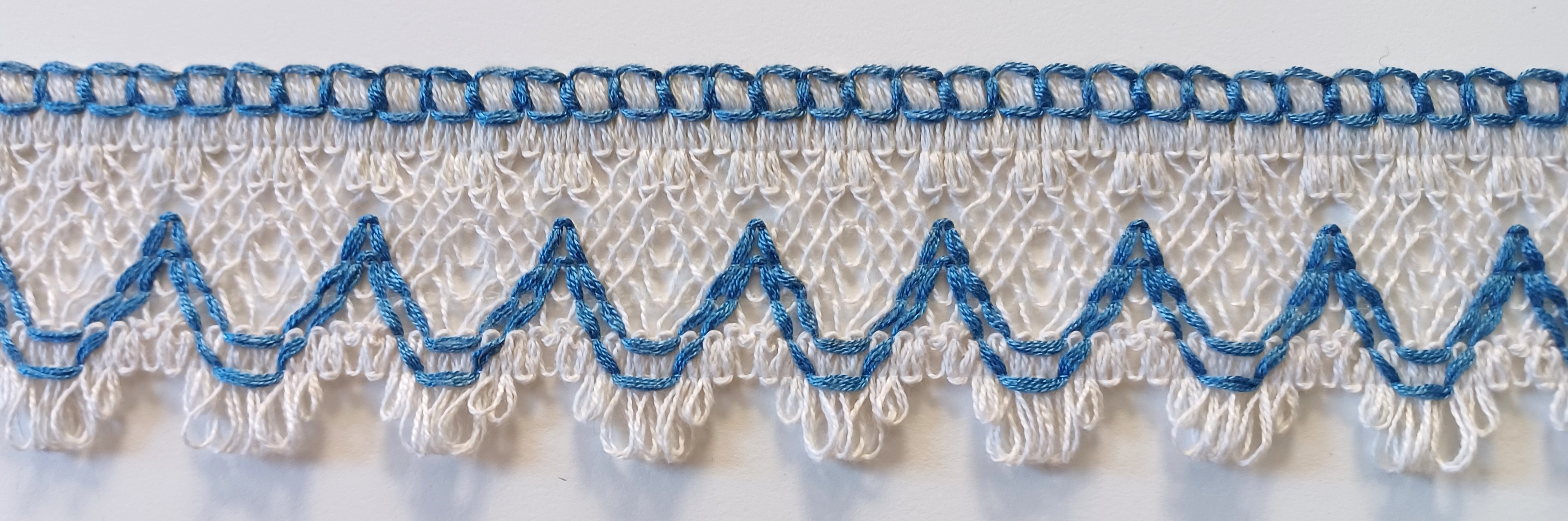 Natural/Blue 2" Lace Trim