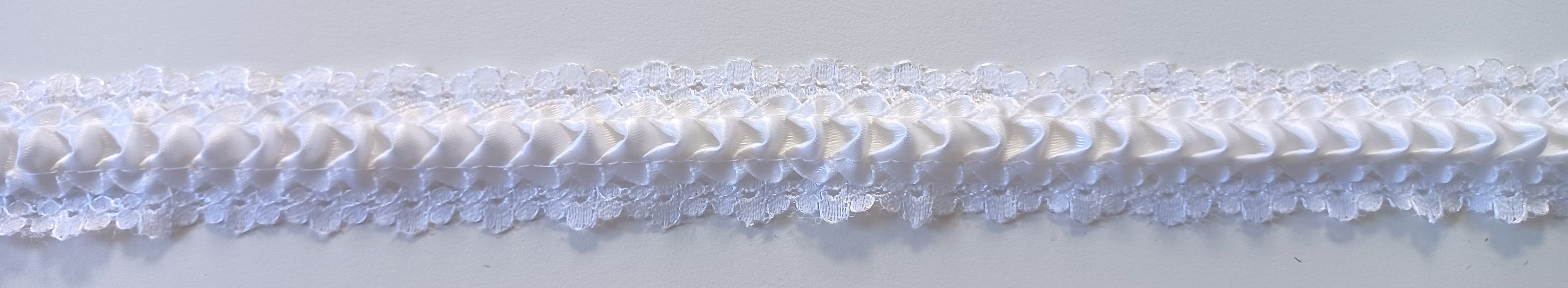 White Satin Pleated 1" Lace Trim