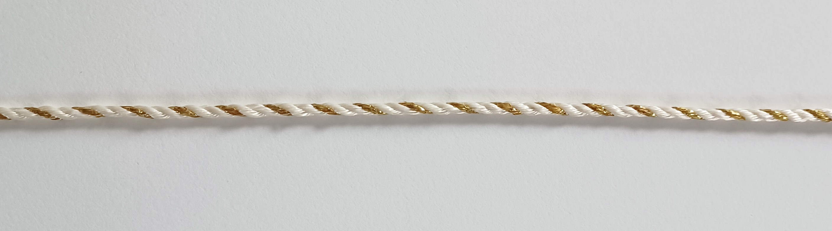 White/Gold Wired Metallic 1/8" Cord