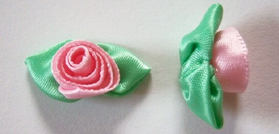 Lt Pink Coil Rose/Mint 1 1/4" Loop