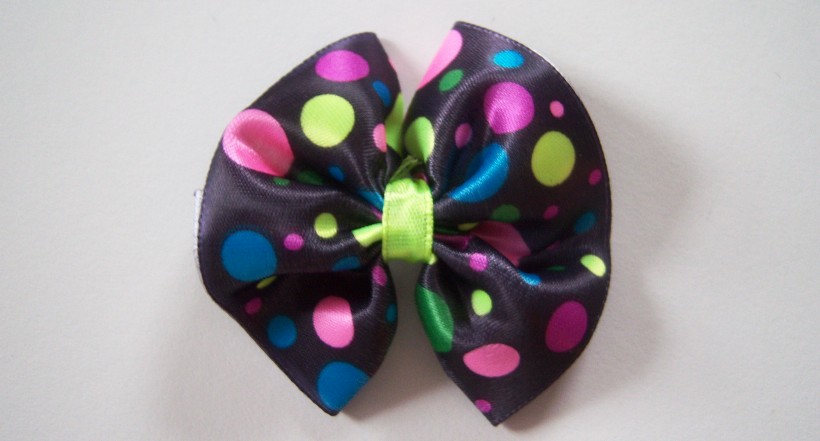 Black Satin/Multi Dots 2 1/4" Circle Bow