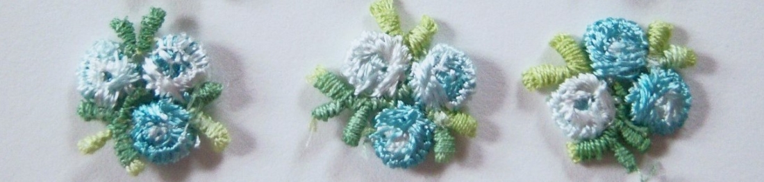 Light Aqua 5/8" Flower