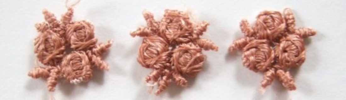 Rosebeige 1/2" Flower